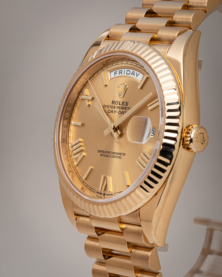 Rolex 18k Yellow Gold Day-Date 40 (228238)