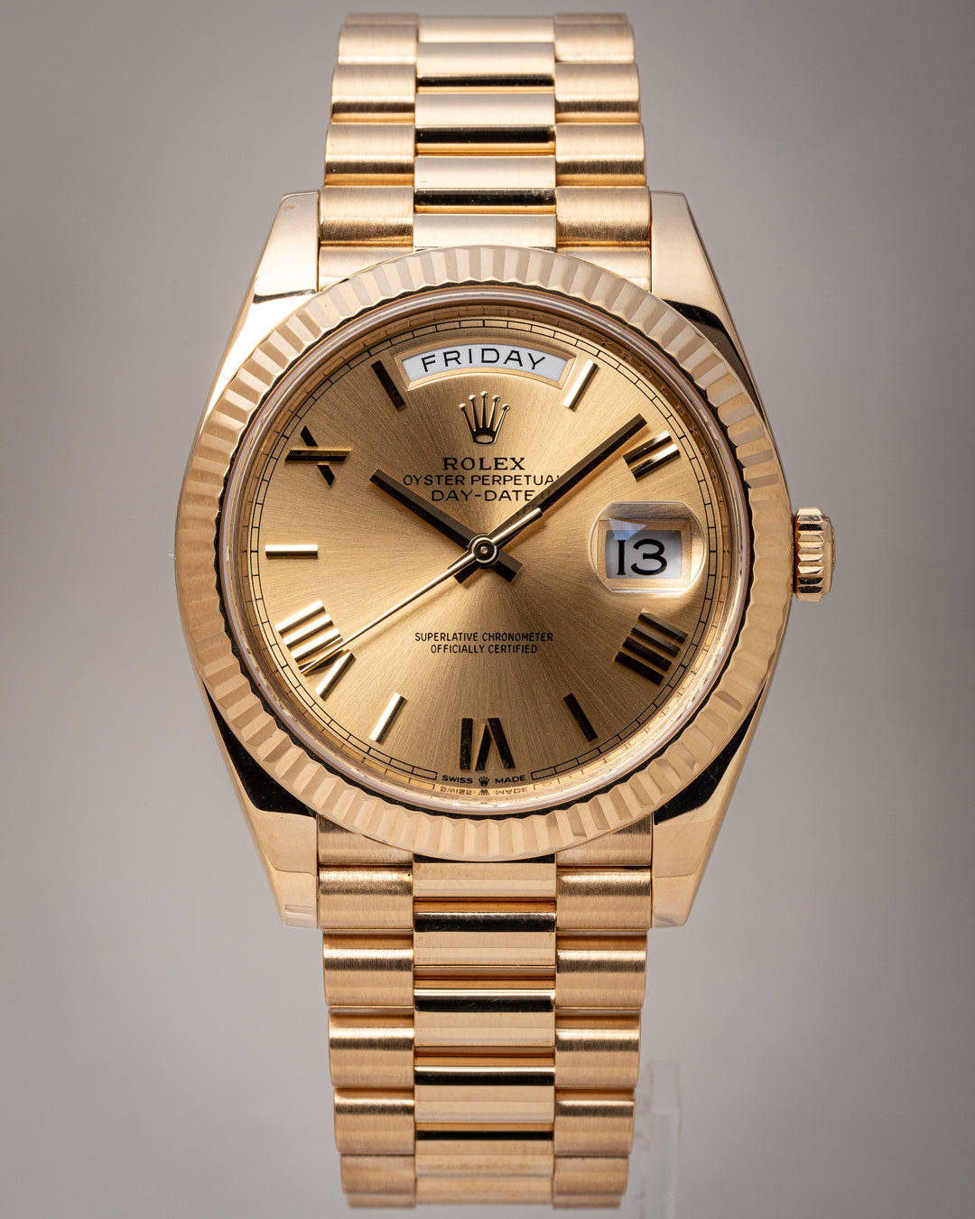 Rolex 18k Yellow Gold Day-Date 40 (228238)
