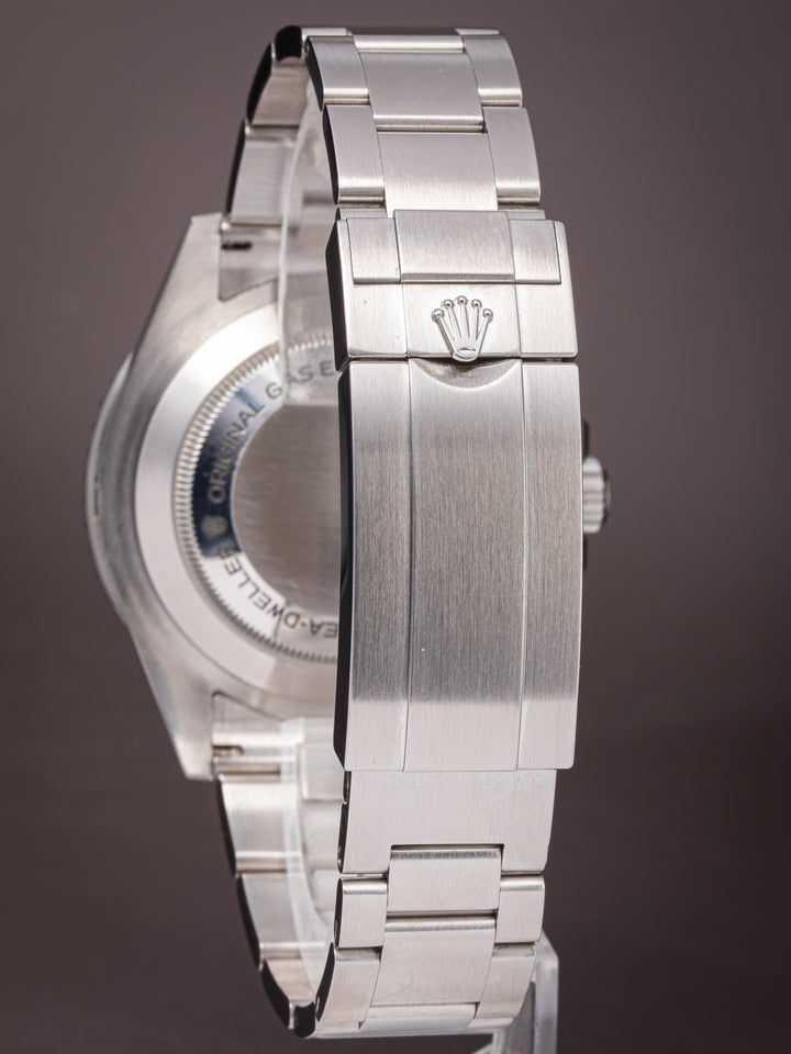 Rolex Stainless Steel Sea-Dweller (126600)