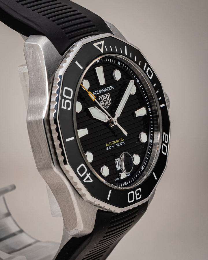TAG Heuer Stainless Steel Aquaracer Professional 300 (WPB201A)