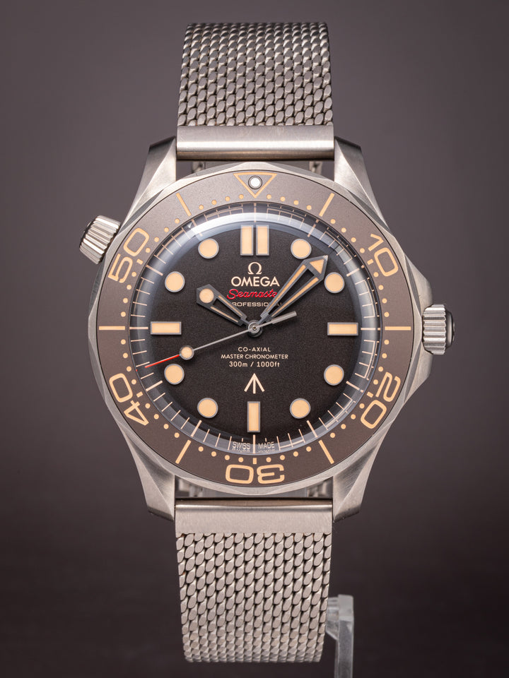 Omega Titanium Seamaster 300M "No Time to Die" 007 Edition (210.90.42.20.01.001)