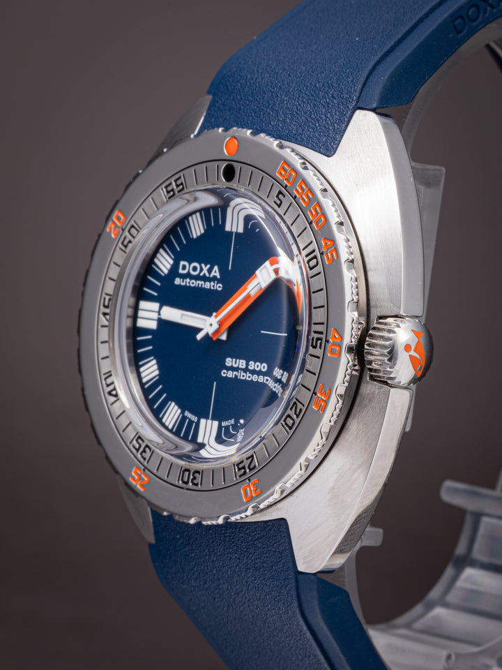 DOXA Stainless Steel Sub 300 Caribbean (821.10.201.32)