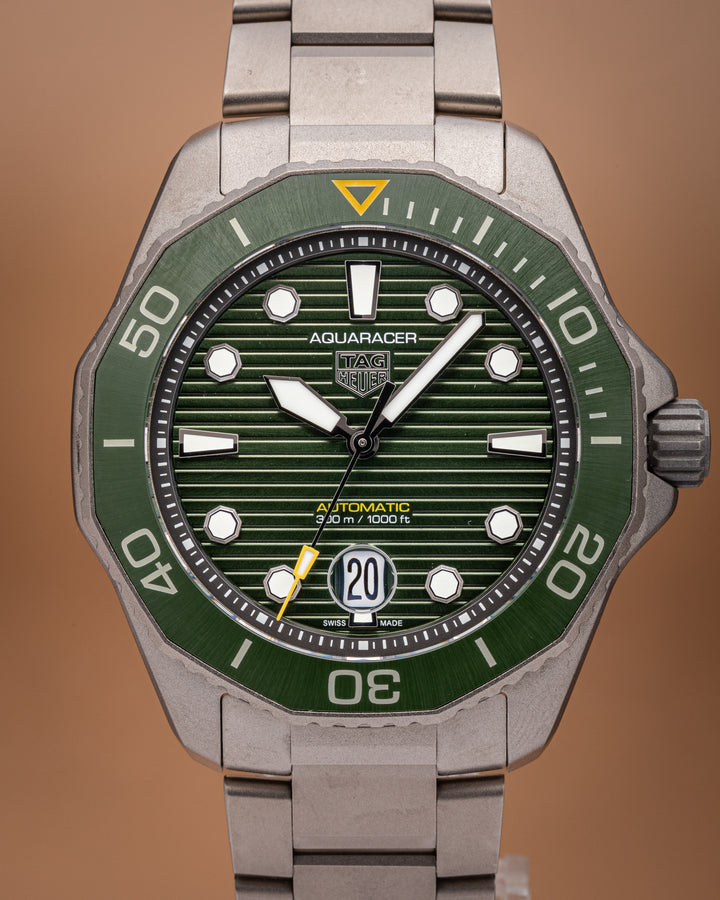 TAG Heuer Titanium Aquaracer Professional 300 (WPB208B)