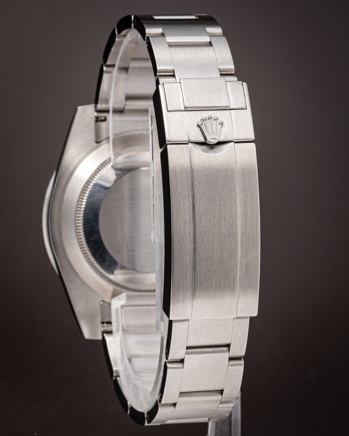 Rolex Stainless Steel Submariner Date (116610LN)