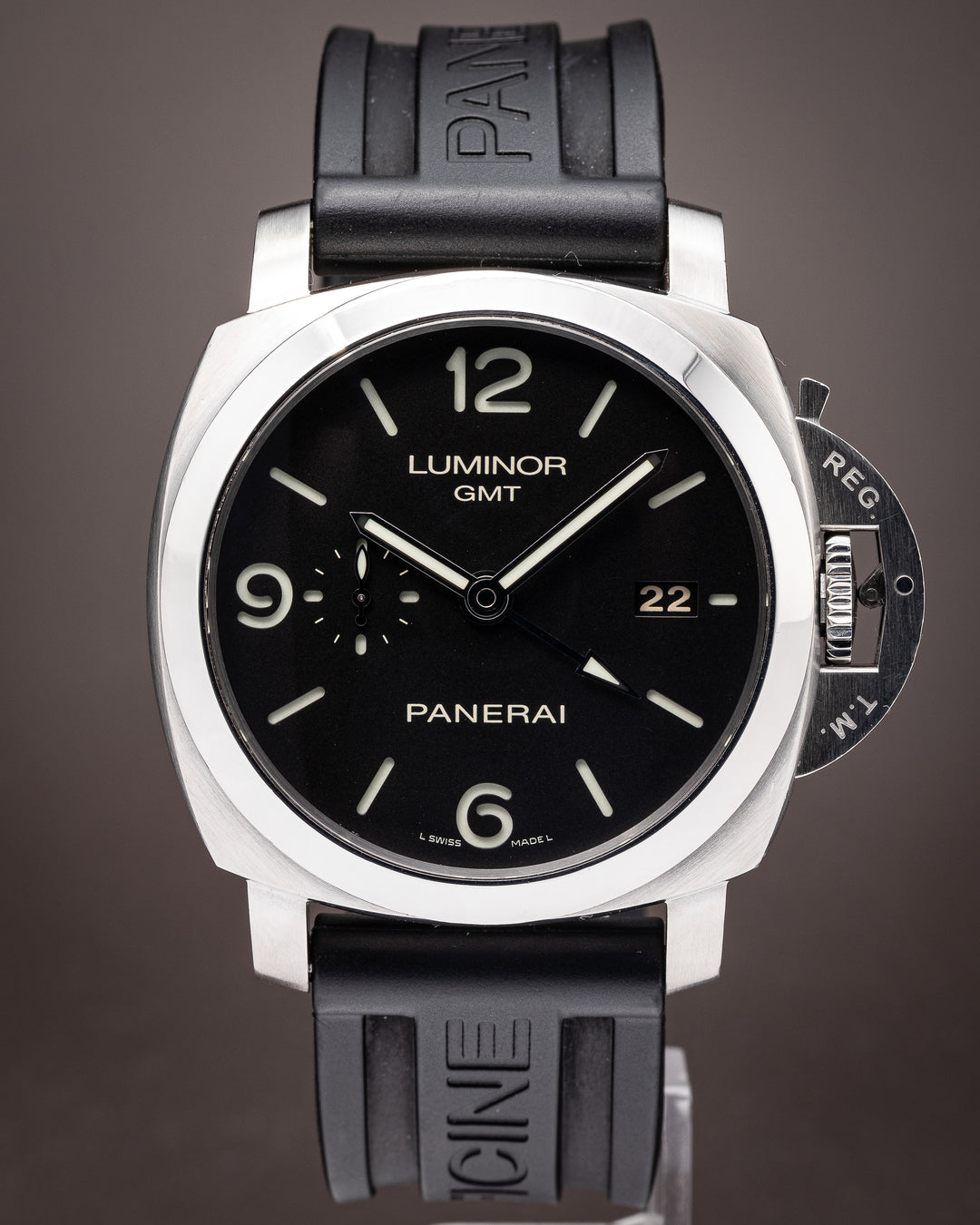 Panerai Stainless Steel Luminor 44 1950 GMT Automatic (PAM00320)