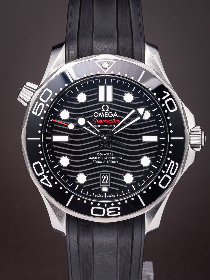 Omega Stainless Steel Seamaster Diver 300M (210.32.42.20.01.001)