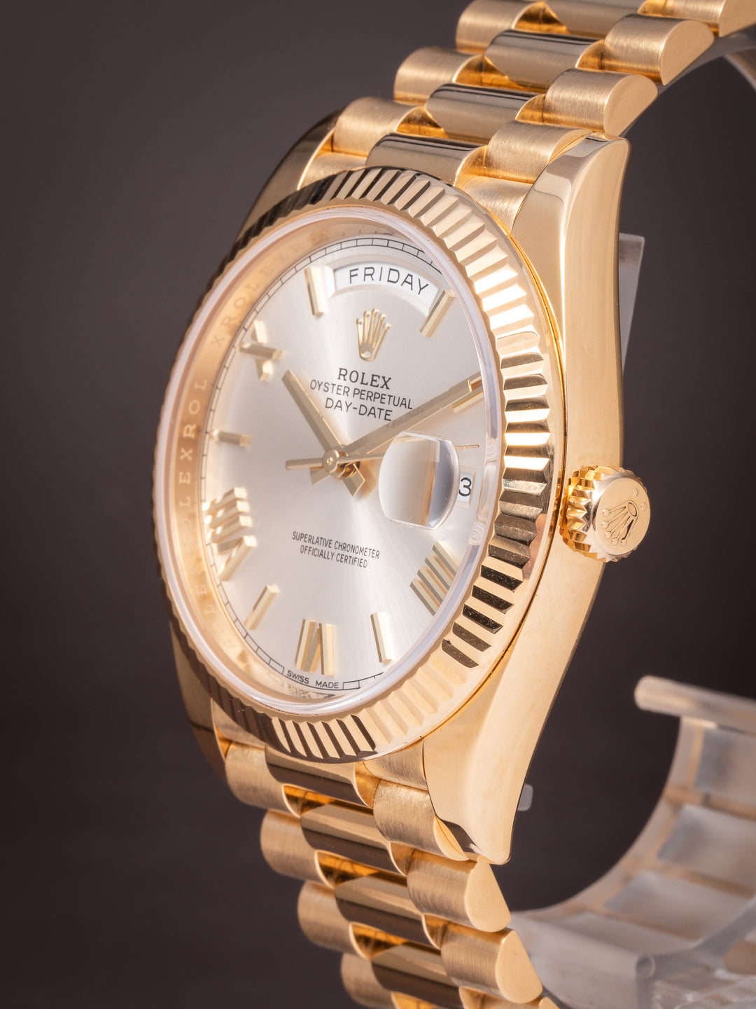 Rolex 18k Yellow Gold Day-Date 40 (228238)