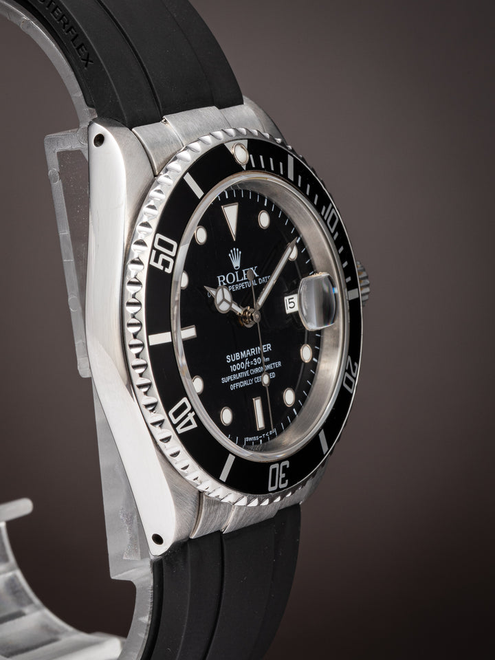 Rolex Stainless Steel Submariner Date (16610)