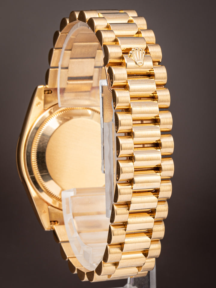 Rolex 18k Yellow Gold Day-Date (118238)
