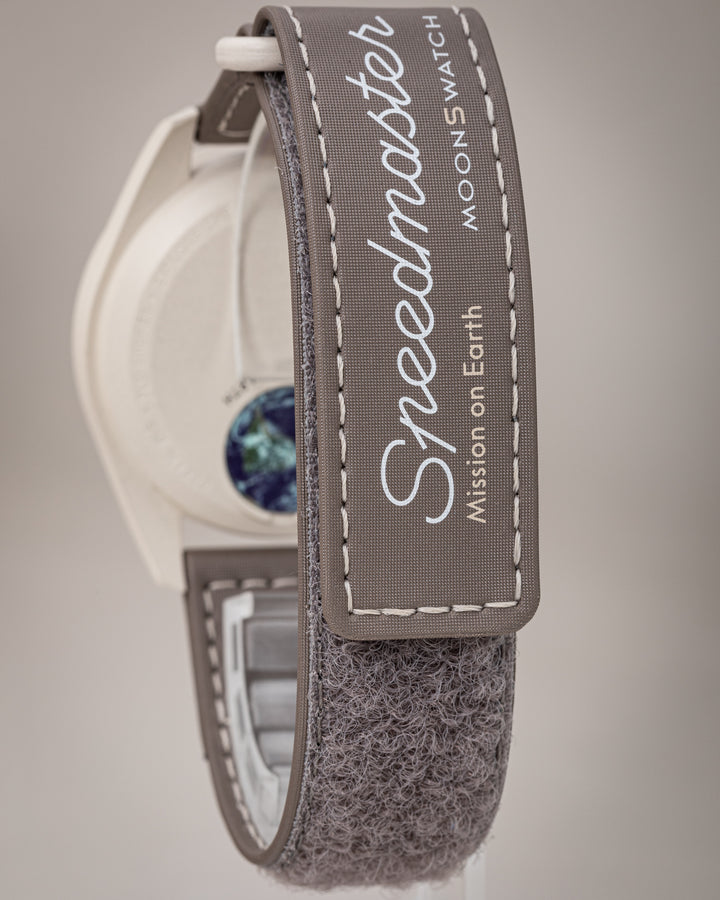 Omega X Swatch Bioceramic Speedmaster Moonswatch "MISSION ON EARTH - DESERT"