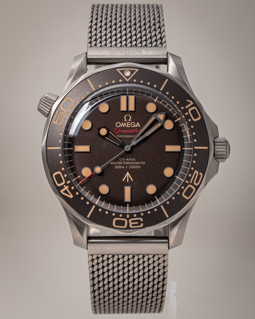 Omega Titanium Seamaster 300M "No Time to Die" 007 Edition (210.90.42.20.01.001)