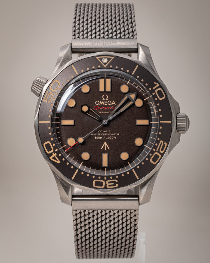 Omega Titanium Seamaster 300M "No Time to Die" 007 Edition (210.90.42.20.01.001)