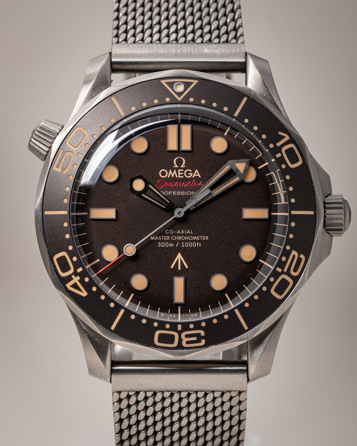 Omega Titanium Seamaster 300M "No Time to Die" 007 Edition (210.90.42.20.01.001)