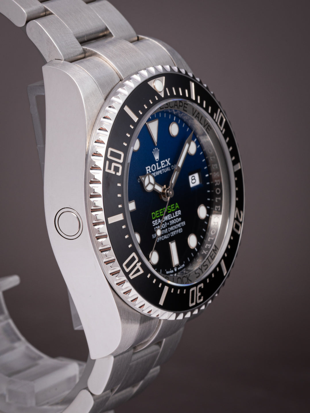 Rolex Stainless Steel Sea-Dweller DEEPSEA "D-Blue" (136660)