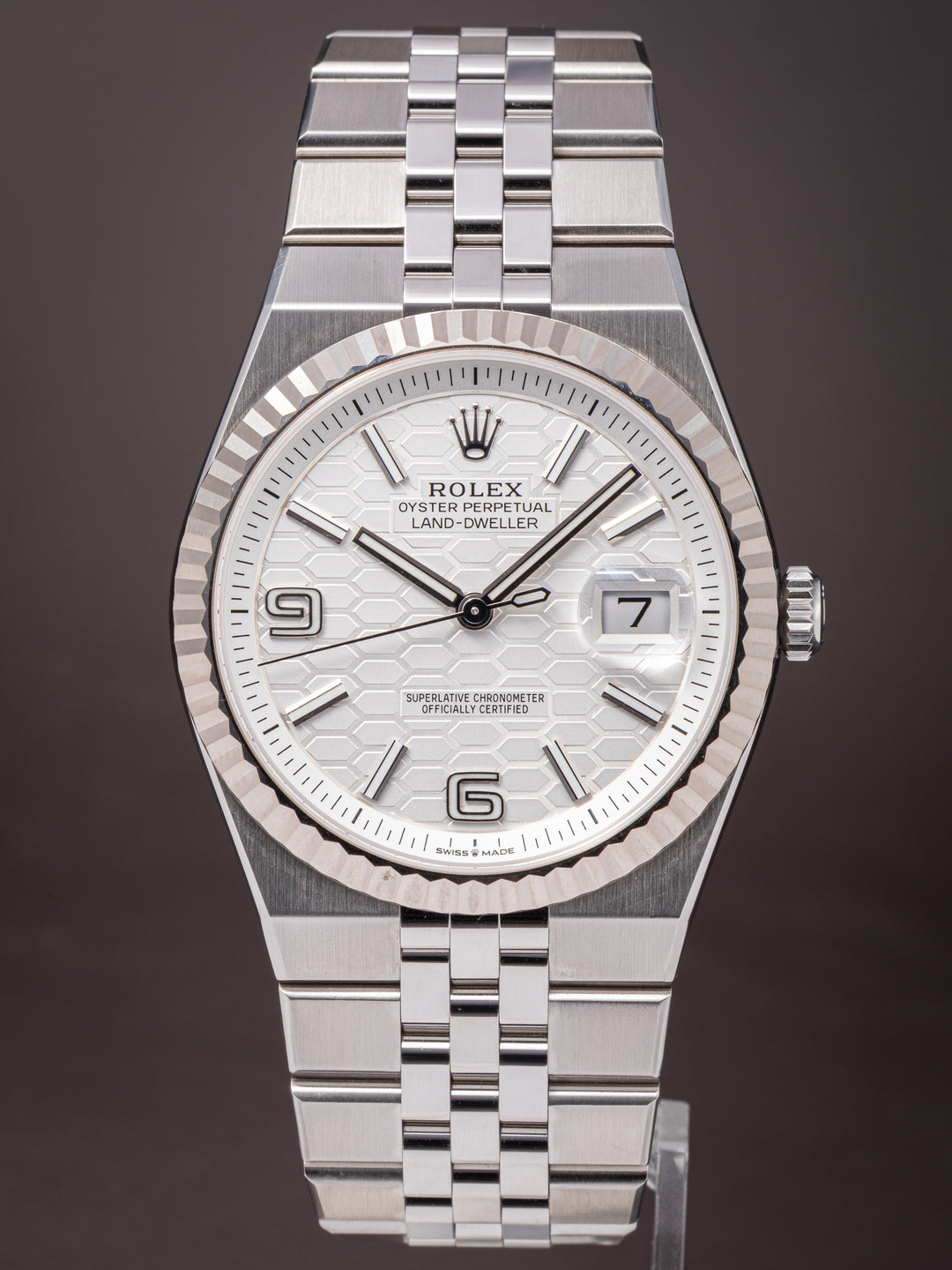 Rolex Stainless Steel Land-Dweller 40 (127334)