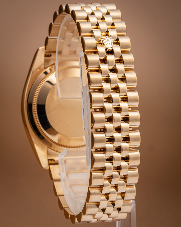 Rolex 18k Yellow Gold Datejust (116238)