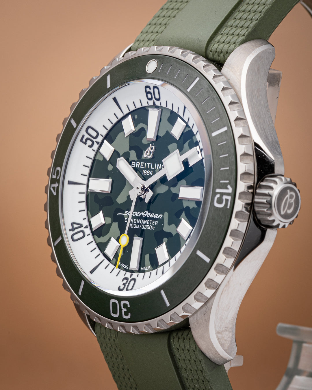 Breitling Titanium Superocean Automatic 46 Super Diver (E10379)