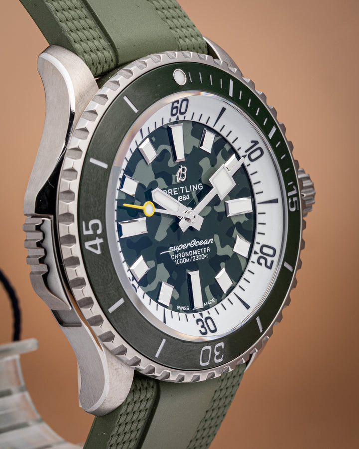 Breitling Titanium Superocean Automatic 46 Super Diver (E10379)