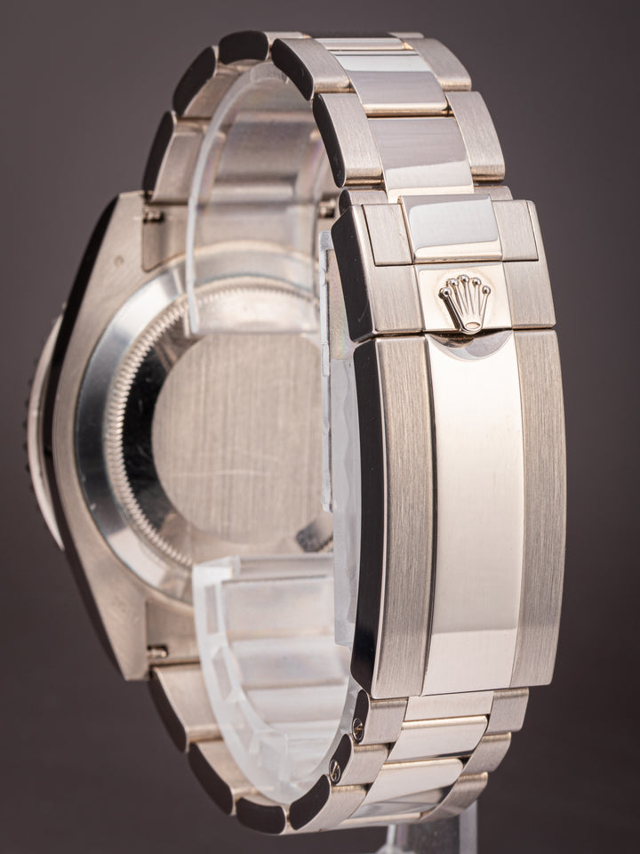 Rolex 18k White Gold Submariner Date (126619LB)