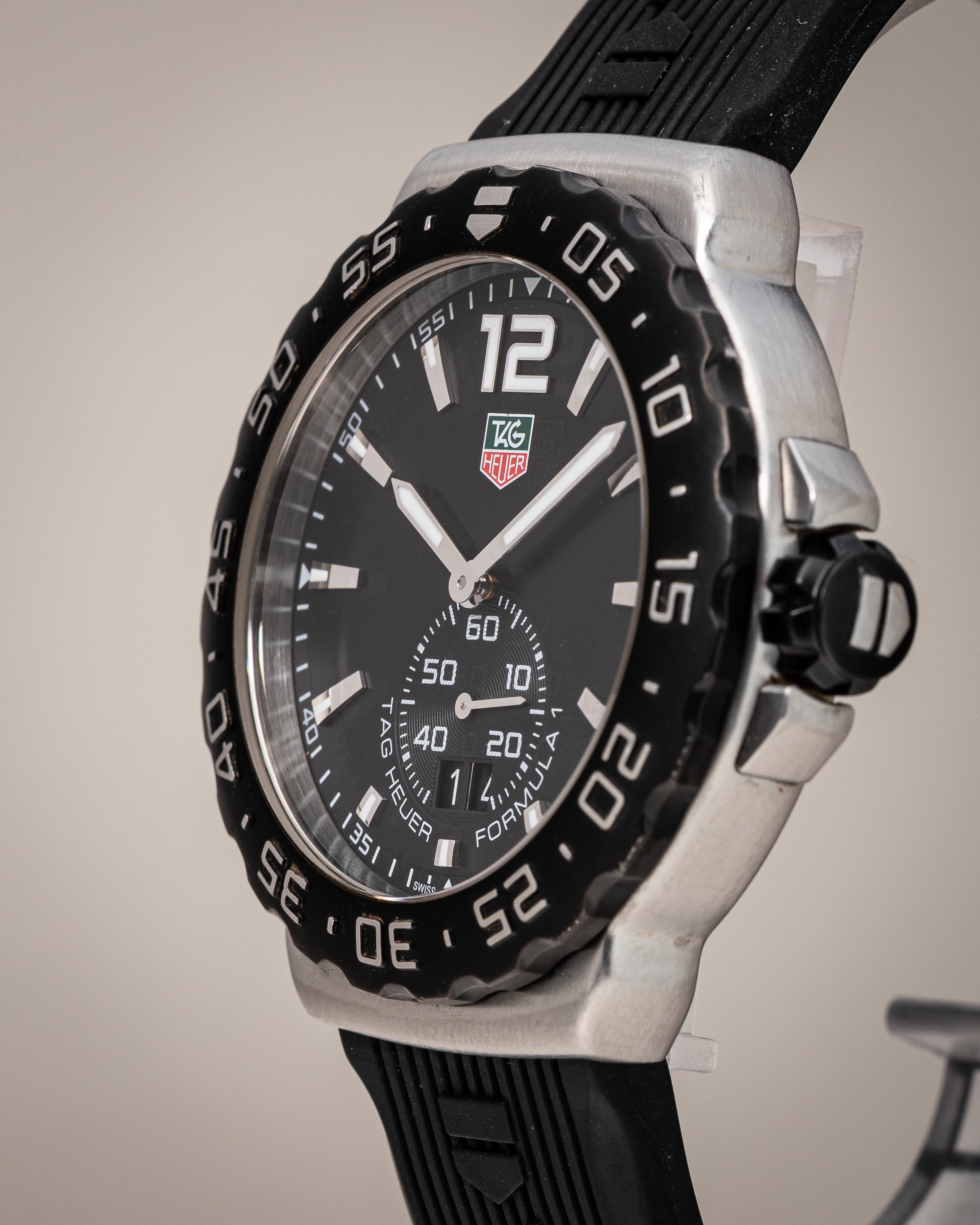 TAG Heuer Stainless Steel Formula 1 Quartz (WAU1110) – Watches Etc.