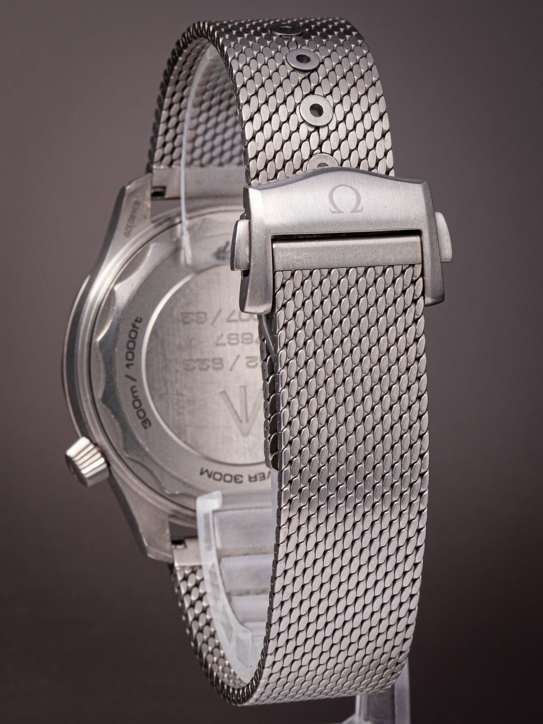 Omega Titanium Seamaster 300M "No Time to Die" 007 Edition (210.90.42.20.01.001)