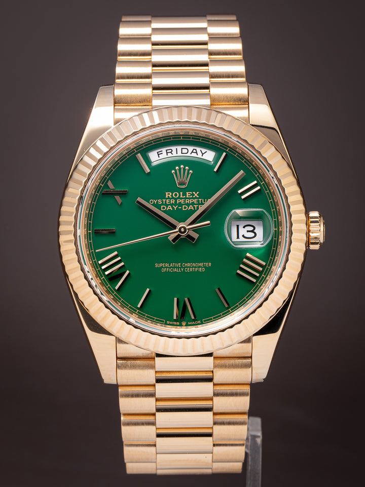 Rolex 18k Yellow Gold Day-Date 40 (228238)