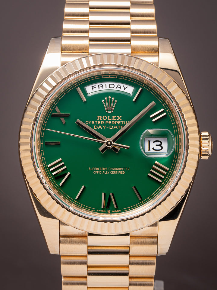 Rolex 18k Yellow Gold Day-Date 40 (228238)