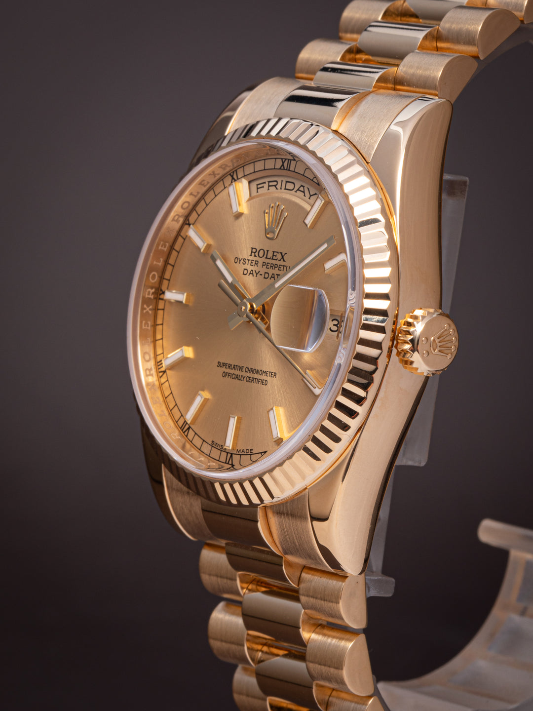 Rolex 18k Yellow Gold Day-Date (118238)