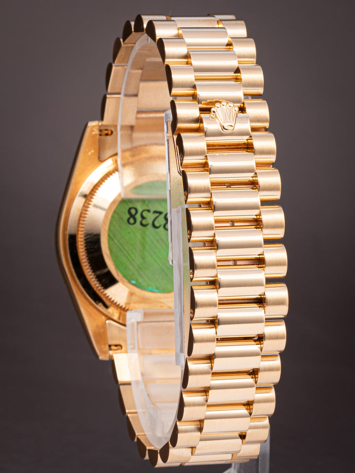 Rolex 18k Yellow Gold Day-Date (118238)