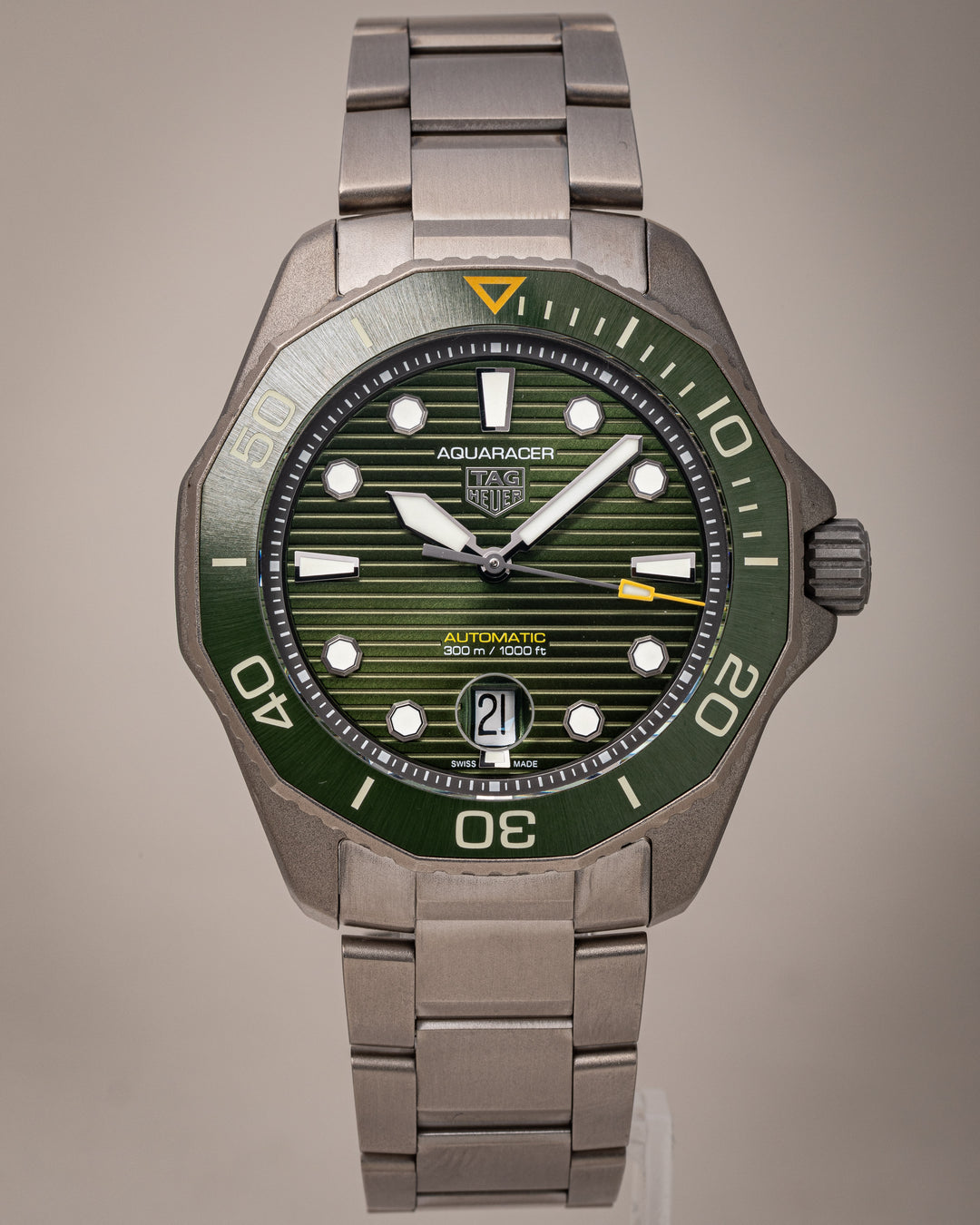 TAG Heuer Titanium Aquaracer Professional 300 (WPB208B-0)