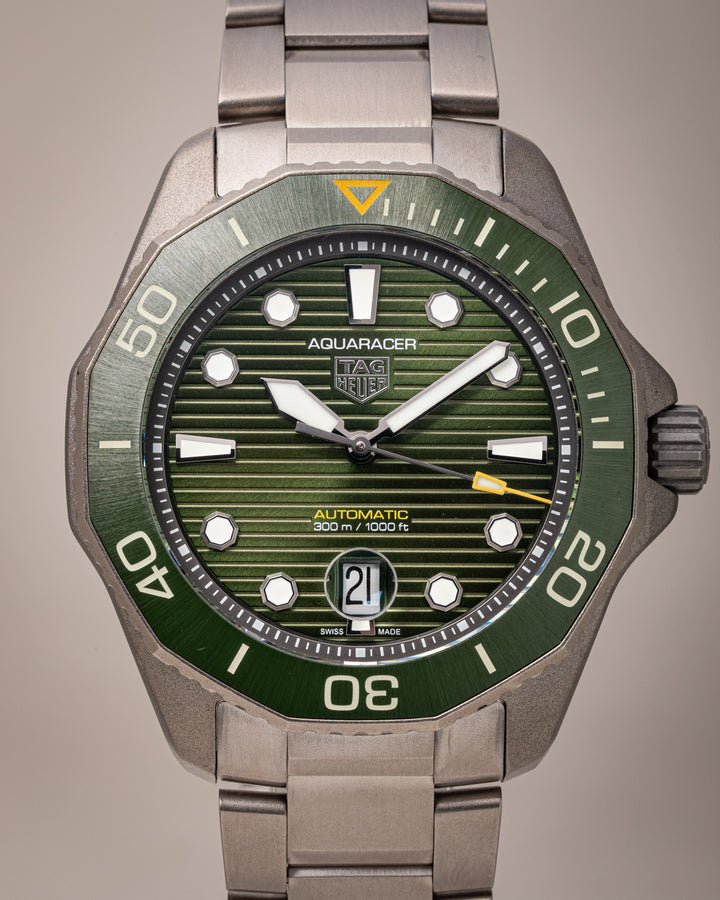TAG Heuer Titanium Aquaracer Professional 300 (WPB208B-0)