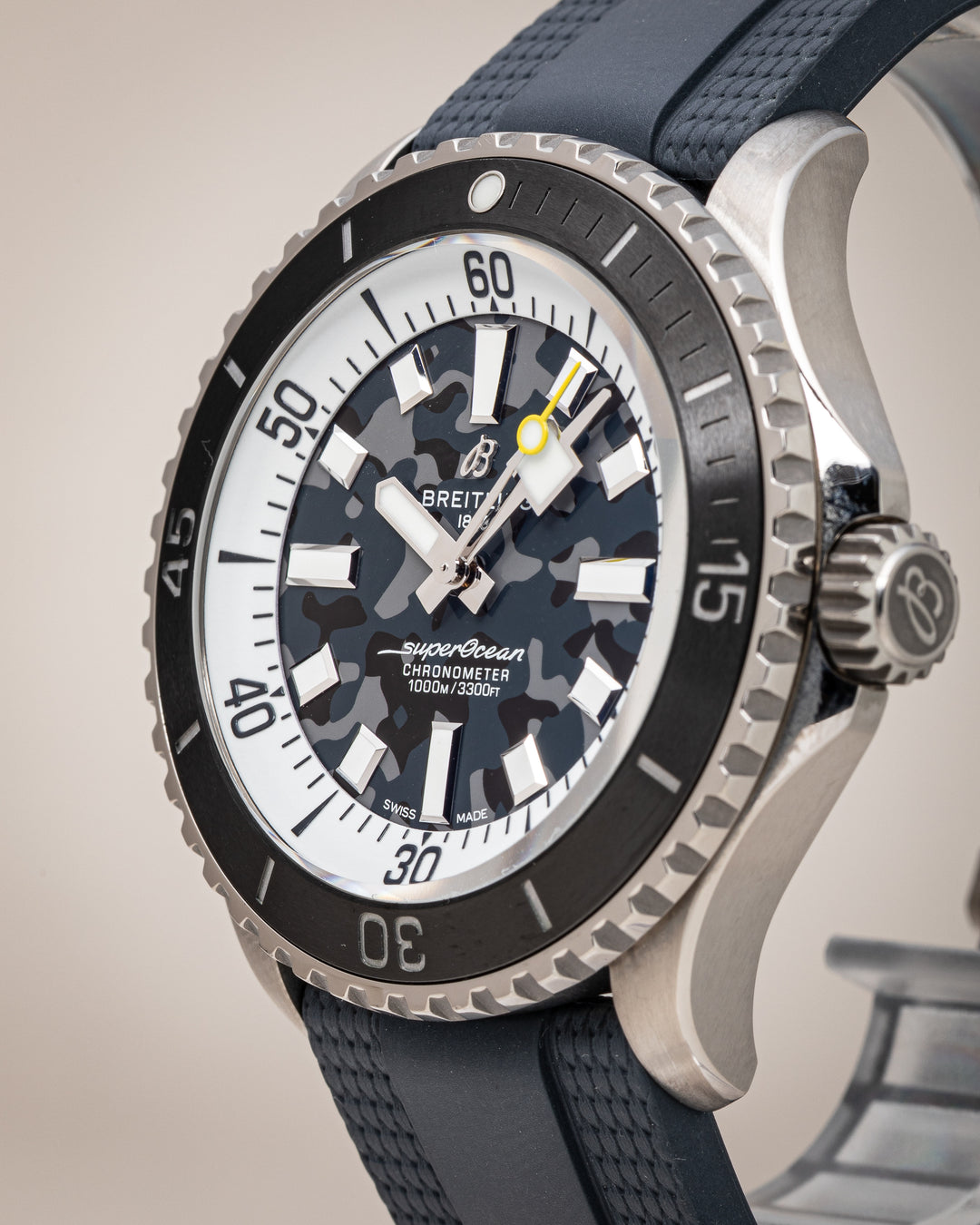 Breitling Titanium SuperOcean Automatic 46 Super Diver (E10379)