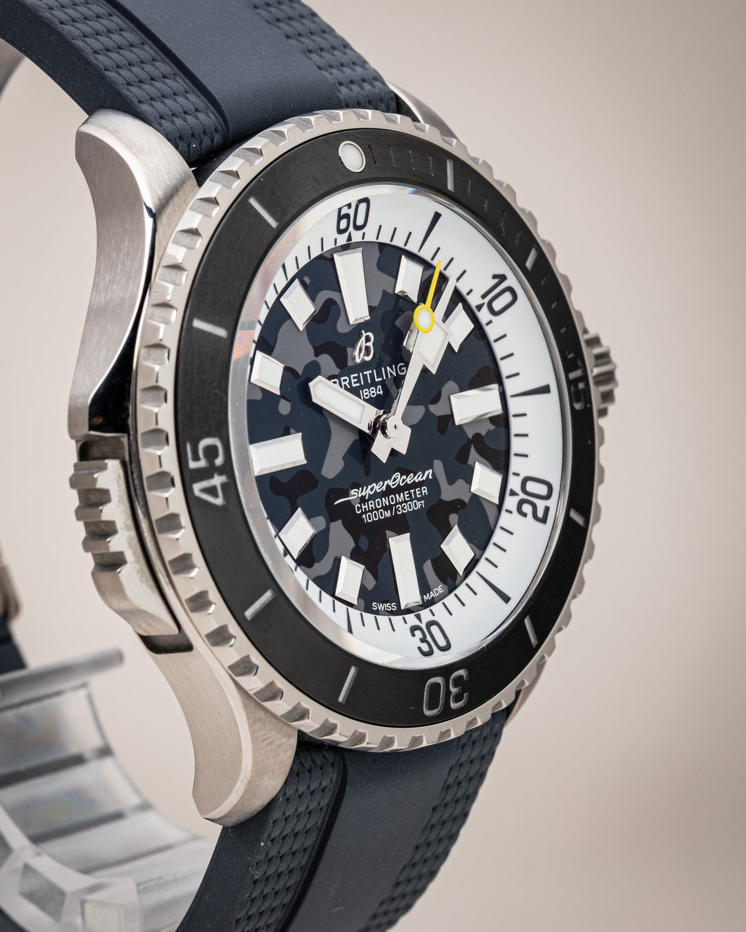 Breitling Titanium SuperOcean Automatic 46 Super Diver (E10379)