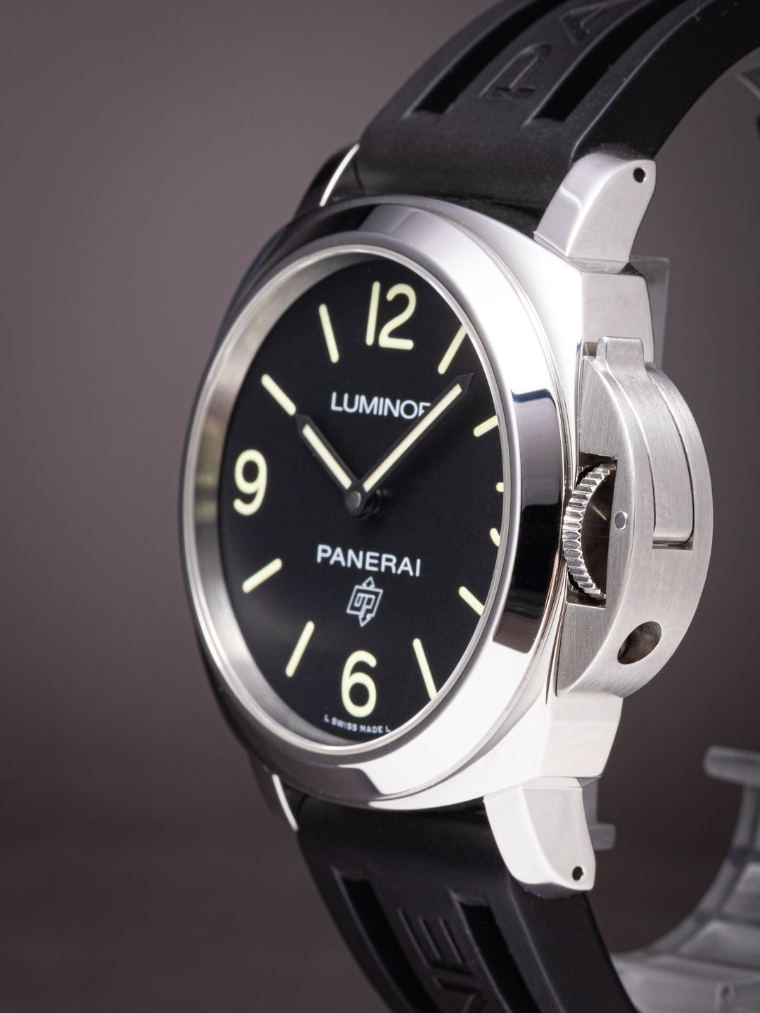 Panerai Stainless Steel Luminor Base Logo 44 (PAM0773)