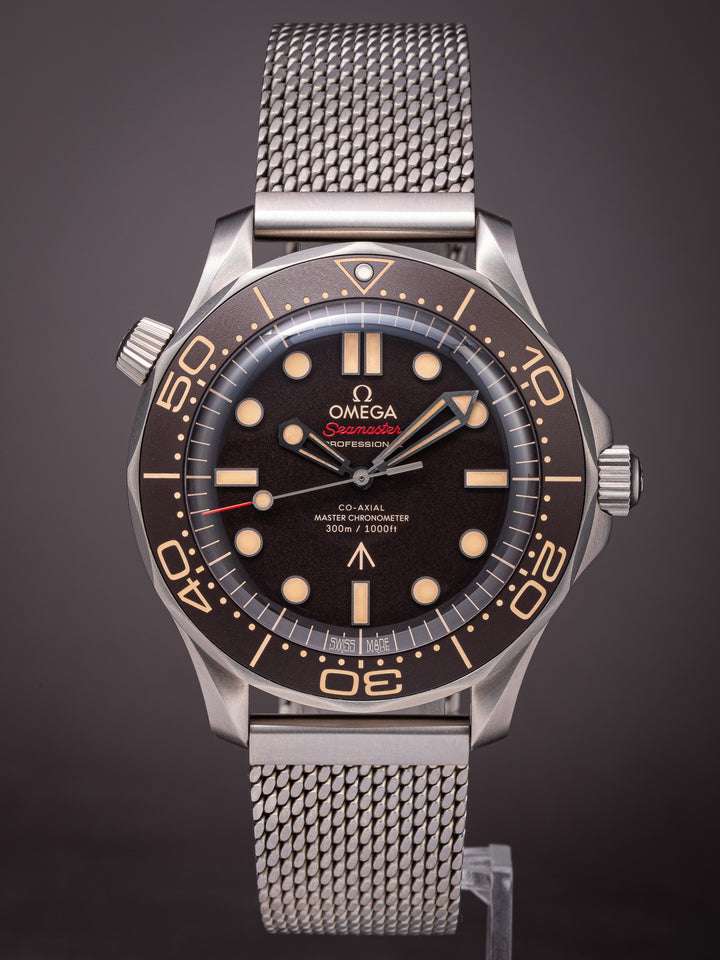 Omega Titanium Seamaster 300M "No Time to Die" 007 Edition (210.90.42.20.01.001)