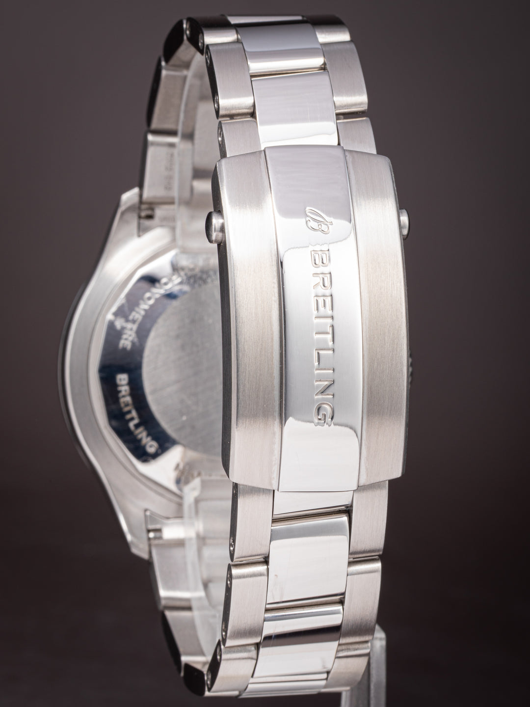 Breitling Stainless Steel Superocean Automatic 42 (A17375)