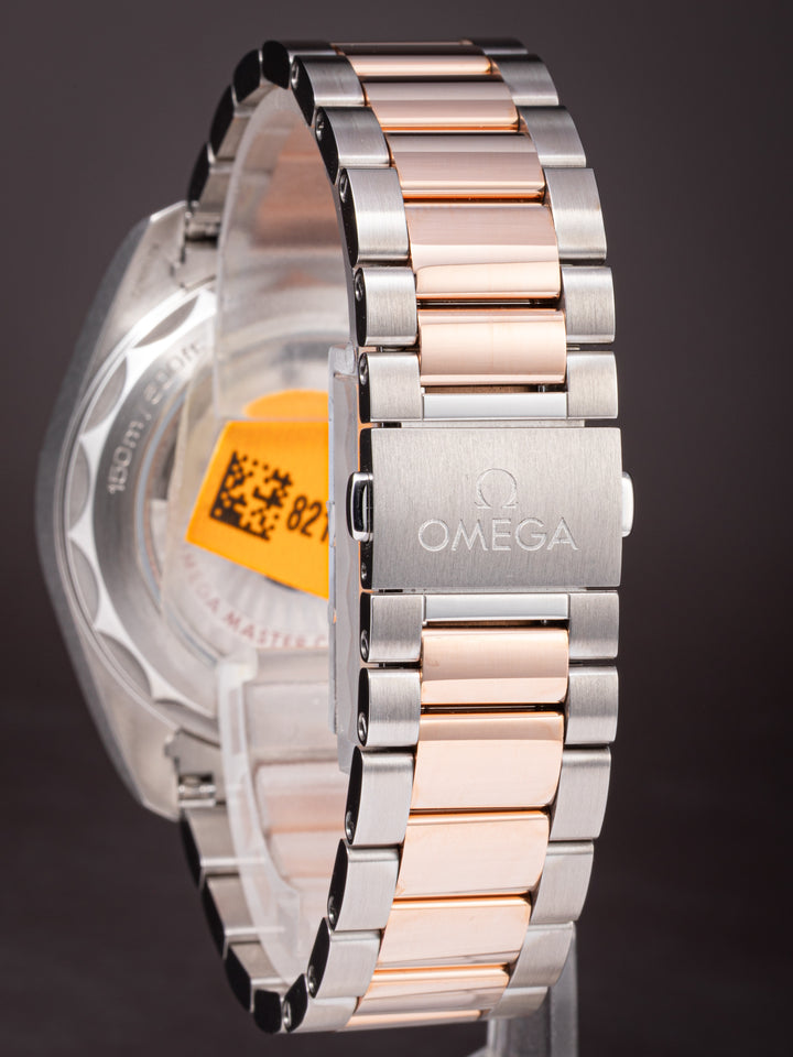 Omega Stainless Steel and 18k Sedna Gold Seamaster Aqua Terra 150M (220.20.38.20.03.001) *UNWORN*