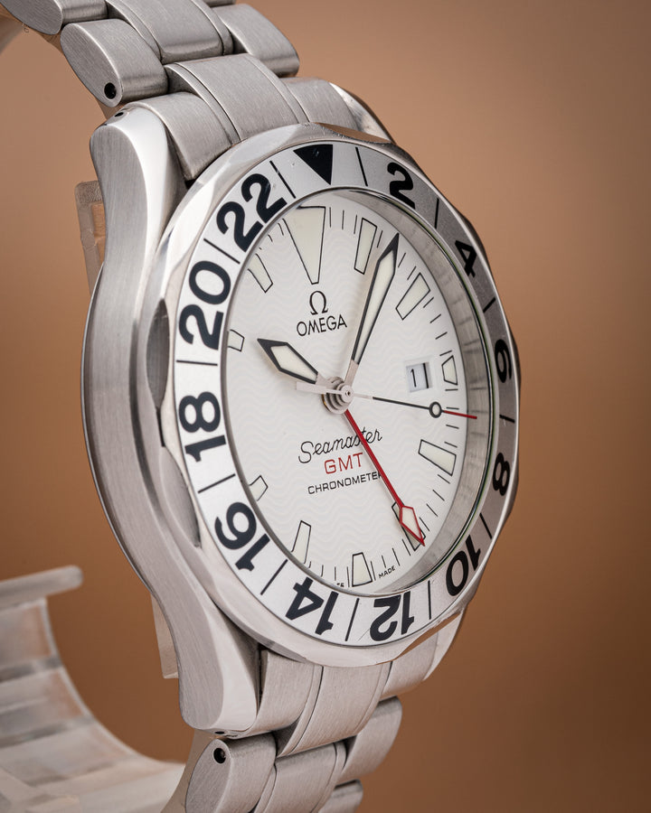 Omega Stainless Steel Seamaster Diver 300M GMT (2538.20.00)