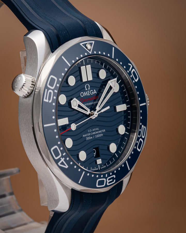 Omega Stainless Steel Seamaster Diver 300M (210.32.42.20.03.001)